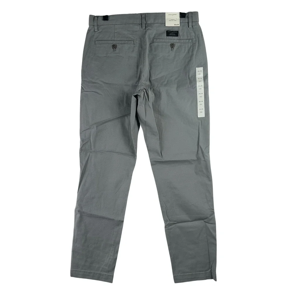 Banana Republic Lived-In Athletic Chino Mens 30x30 Grey Business Casual Classic